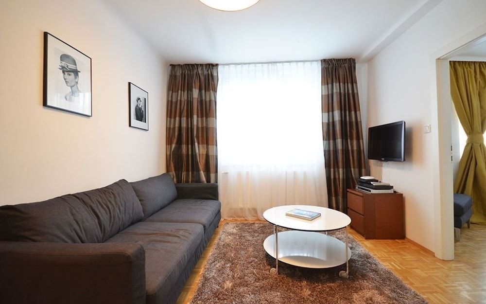 undefined Vienna Residence Timeless Apartment With Viennese Charme for up to 2 People 10