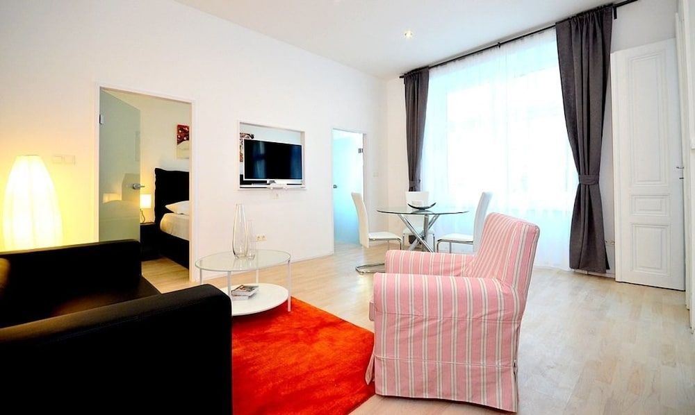 Vienna Residence Lovely Apartment With Space for 2 Close to the Subway Apartment (1 Bedroom) 11