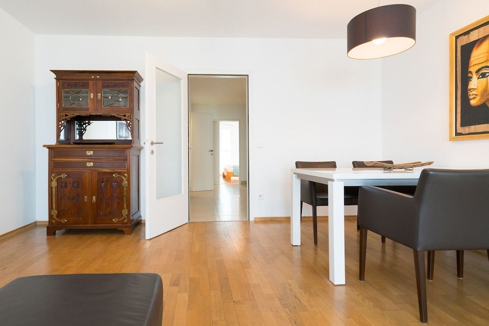 undefined Vienna Residence Elegant Apartment for 2 Near the Famous Mariahilferstrasse 6