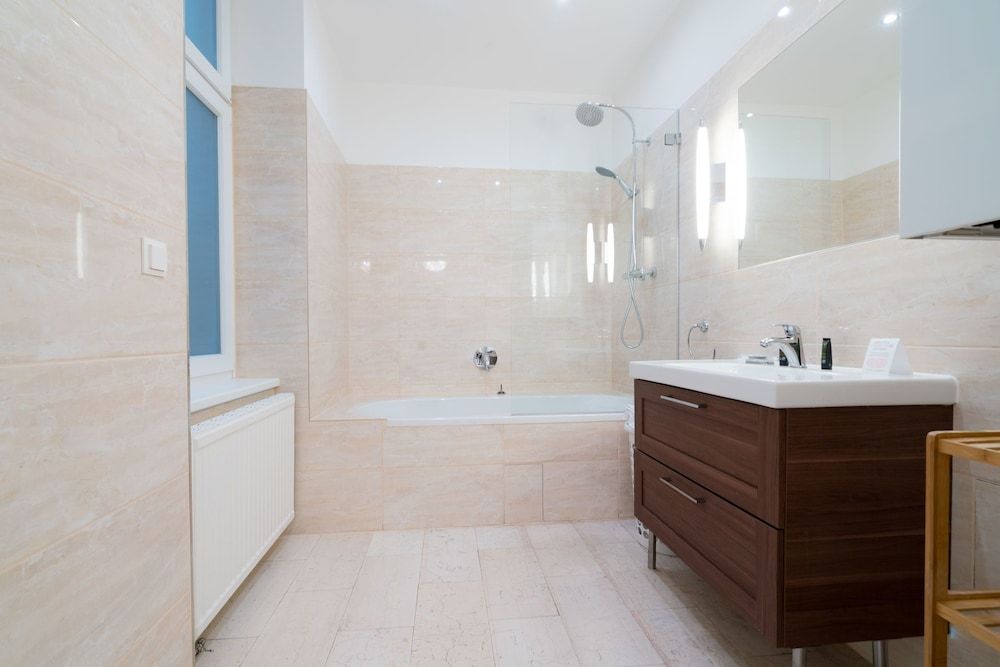 Vienna Residence Spacious Viennese Apartment for up to 5 Happy Guests Apartment (3 Bedrooms) 31