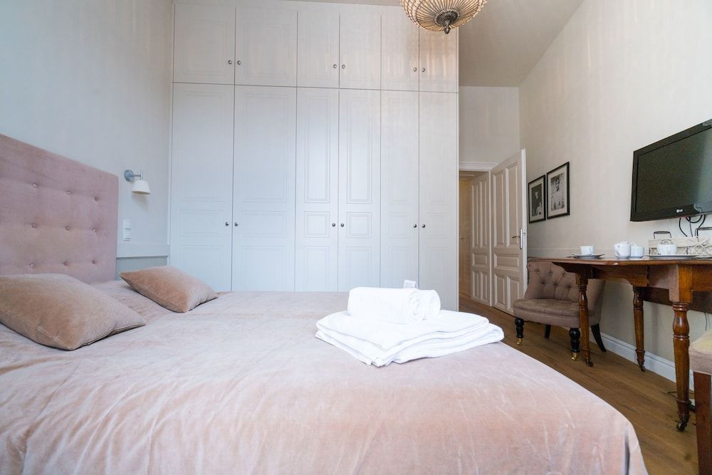 undefined Vienna Residence Awesome Furnished Apartment for 2 With Viennese Charme 8