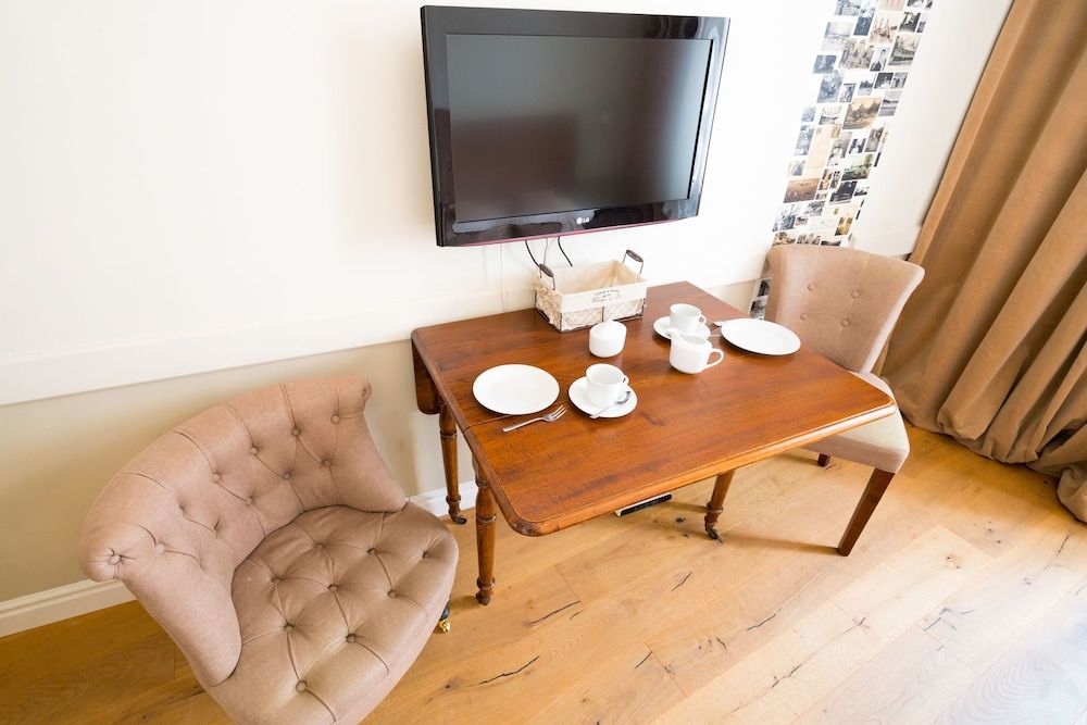 Vienna Residence Awesome Furnished Apartment for 2 With Viennese Charme Apartment (1 Bedroom) 13