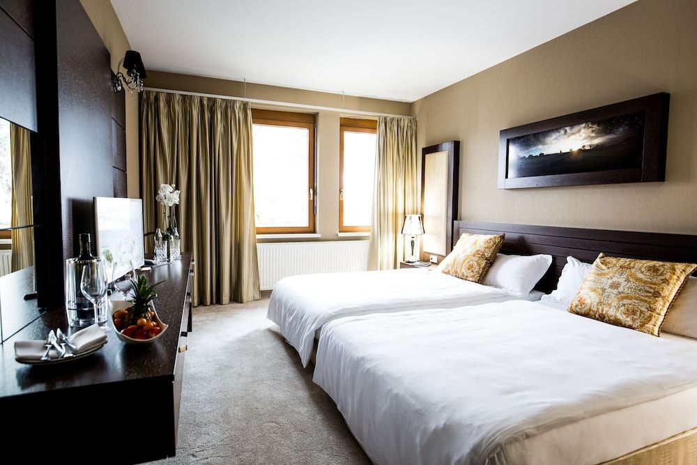 undefined River Lodge