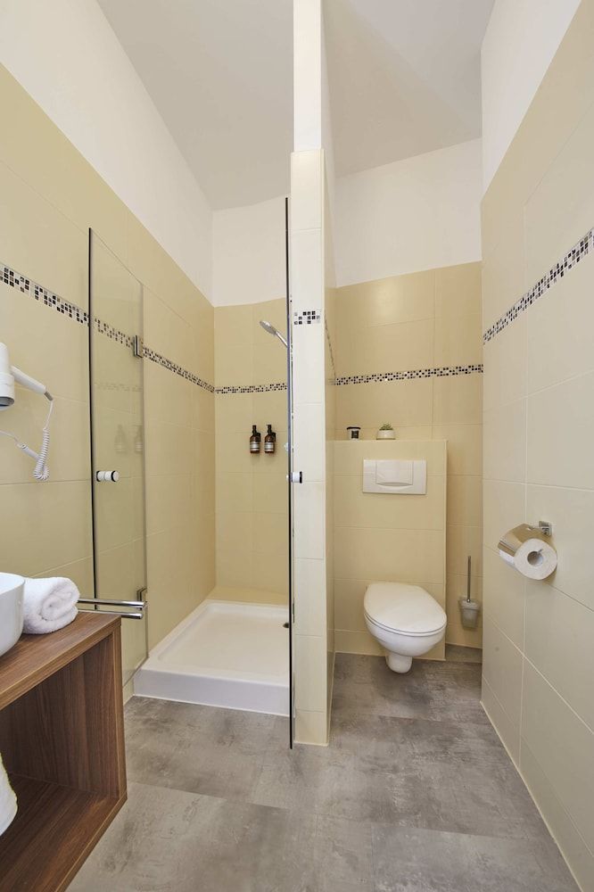 Nove Boutique Apartments Design Studio, 1 King Bed with Sofa bed, Non Smoking 10