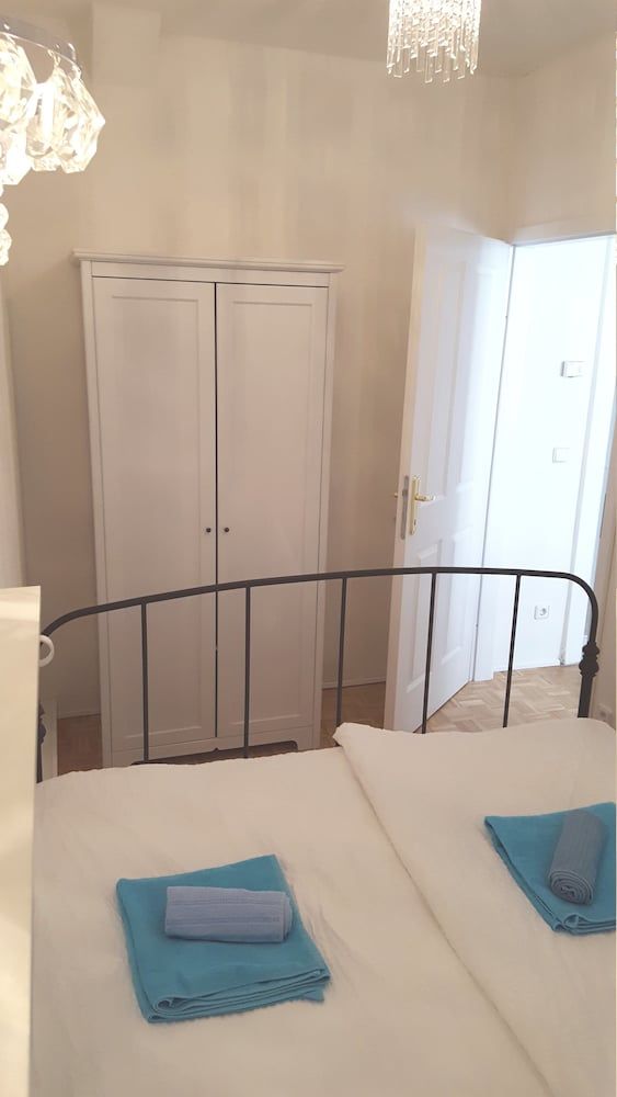 undefined Sobieski City Apartment 11 6