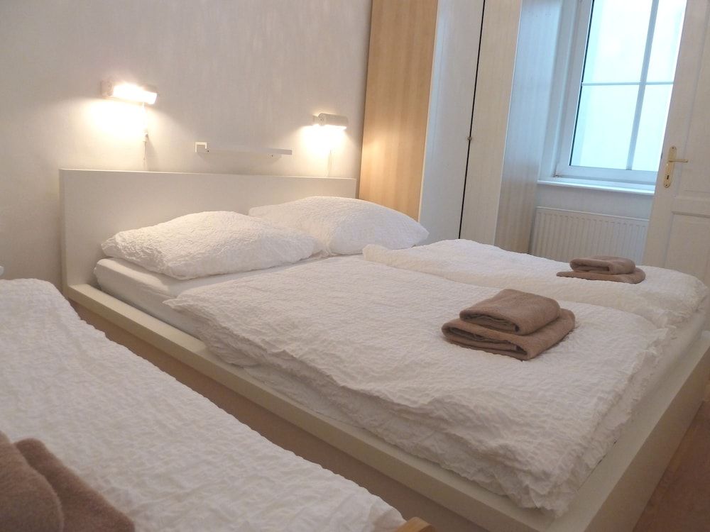 undefined Sobieski City Apartment 10 8