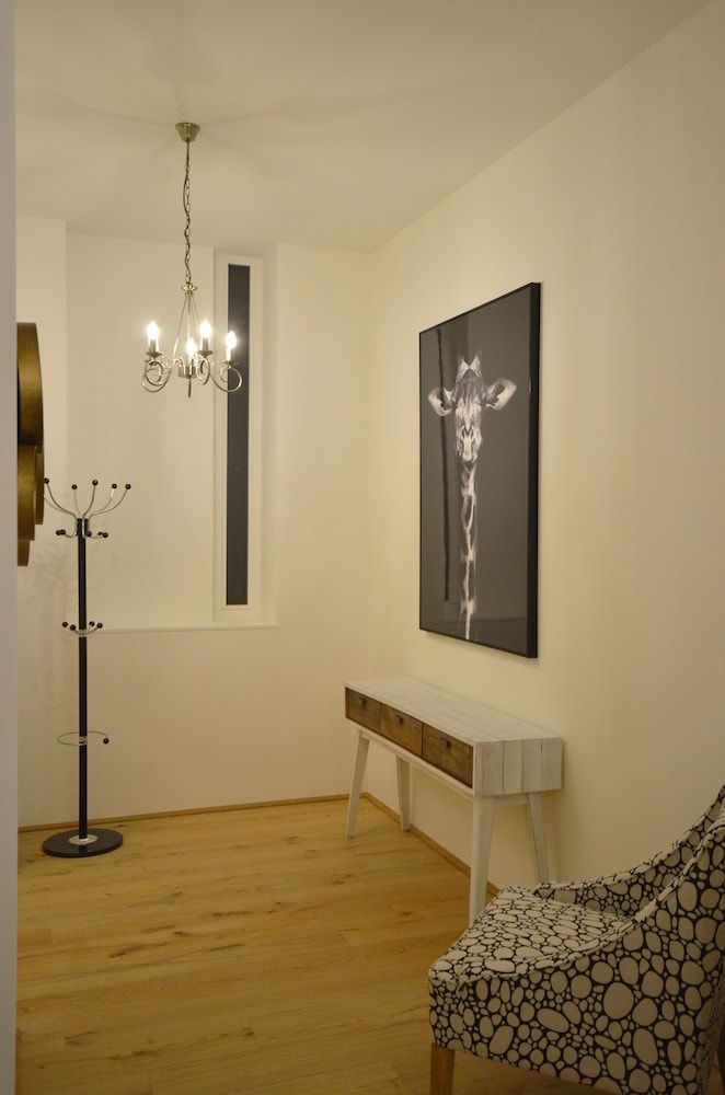 Luxury Residence near Parliament Luxury Apartment, 3 Bedrooms 17