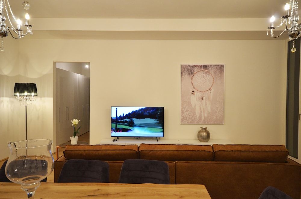 Luxury Residence near Parliament Luxury Apartment, 3 Bedrooms 13