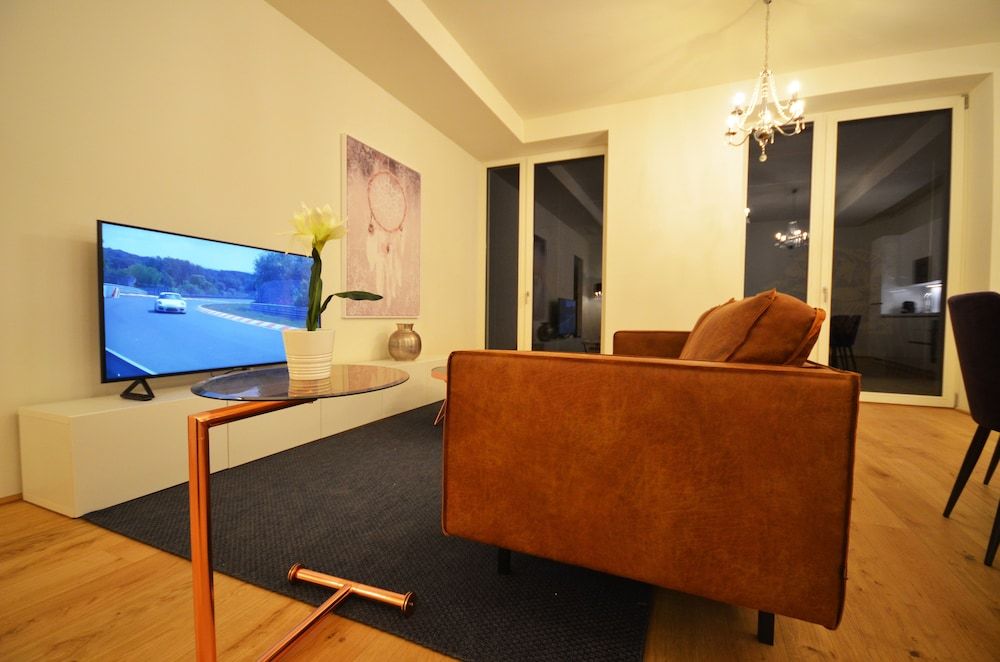 Luxury Residence near Parliament Luxury Apartment, 3 Bedrooms 15