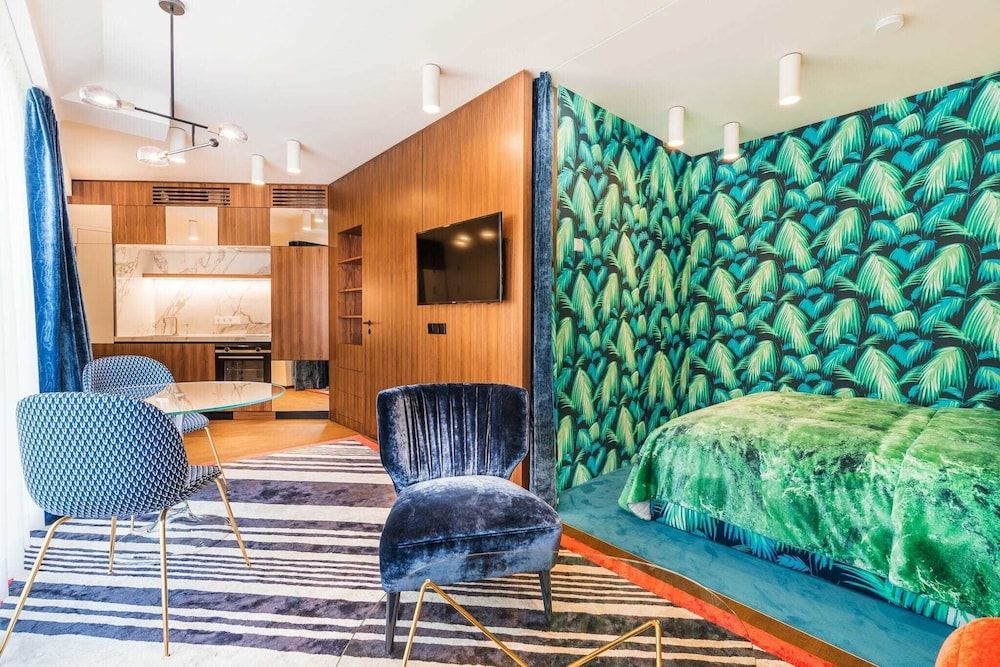 Luxury Residence near Parliament Luxury Studio Suite 11