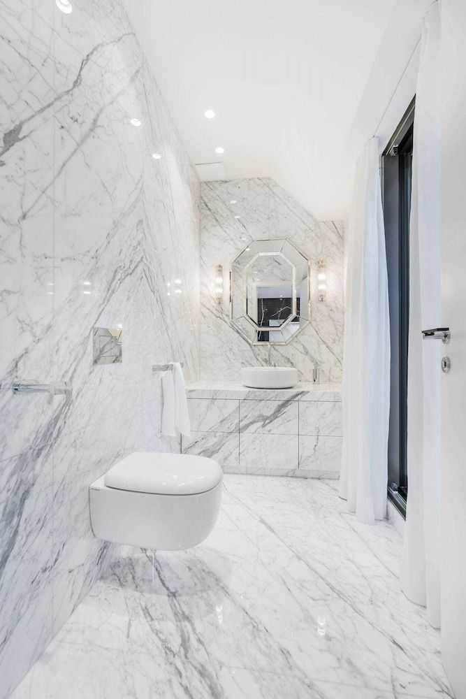 Luxury Residence near Parliament Panoramic Apartment 8