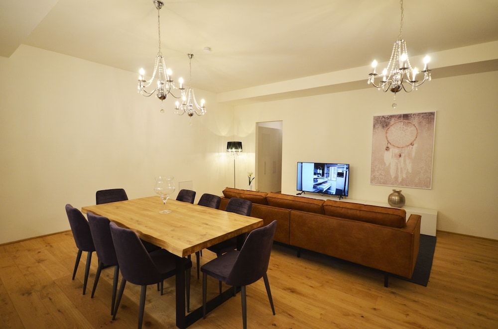 undefined Luxury Residence near Parliament 9