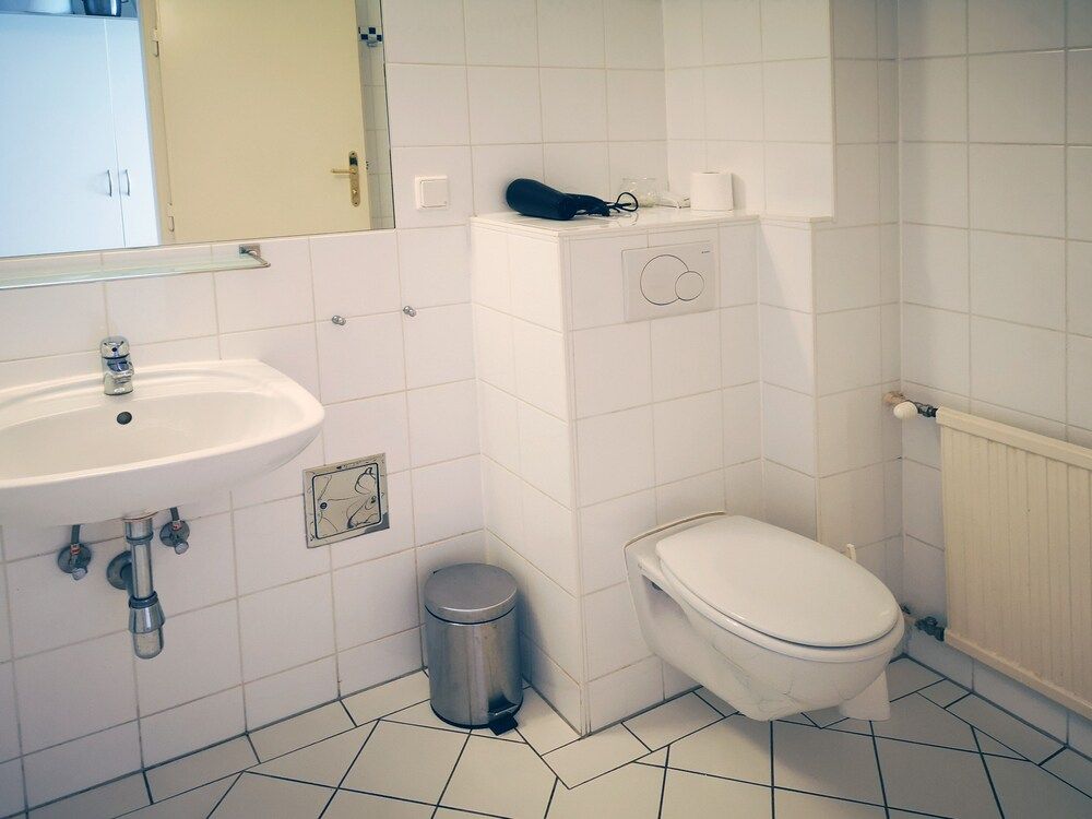 Vienna Studios Studio, City View 32