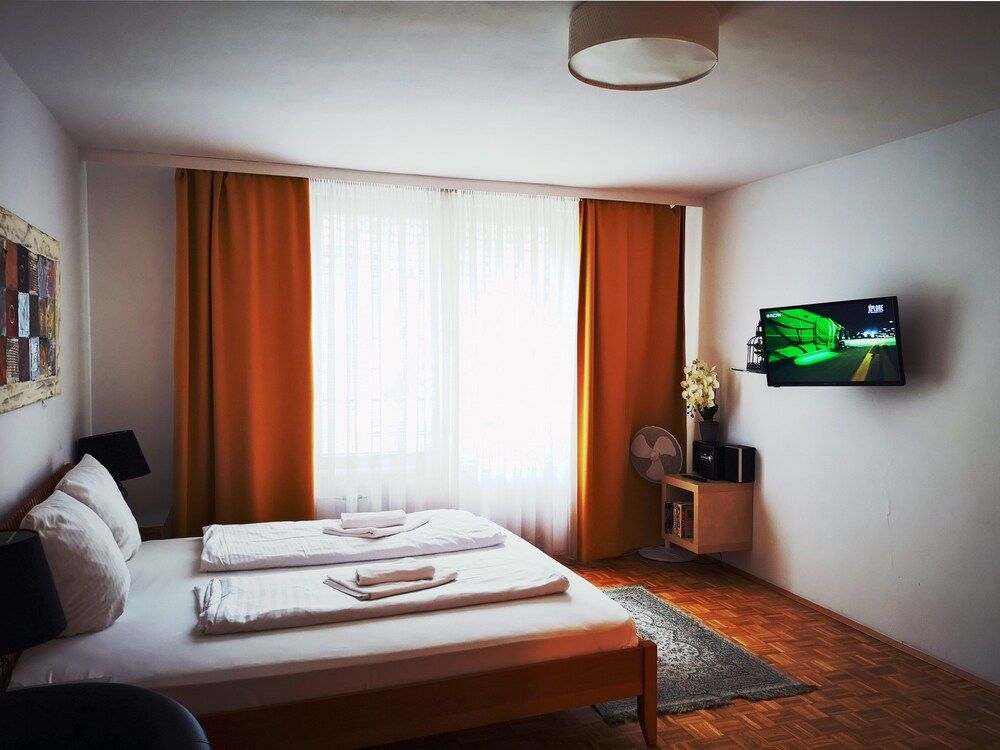 undefined Vienna Studios 10