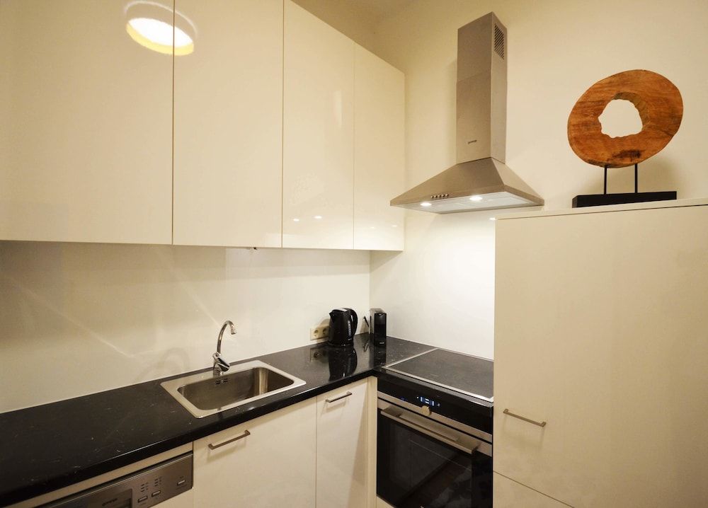 undefined Cozy Apartment near The Town Hall Vienna 5