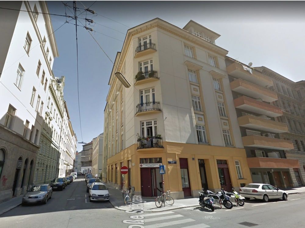 undefined My City Apartments - Luxury & Good Vibes 2