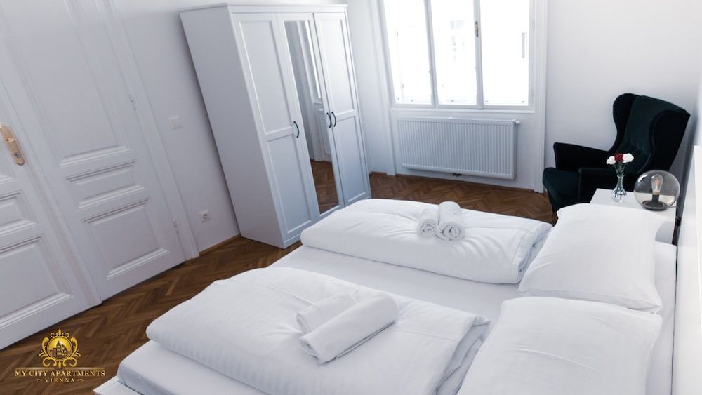 undefined My City Apartments - Luxury & Good Vibes 9