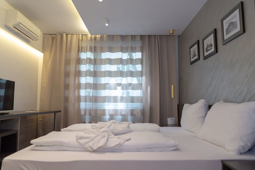 Christiano Apartments Mariahilf Deluxe Apartment, Hot Tub 4