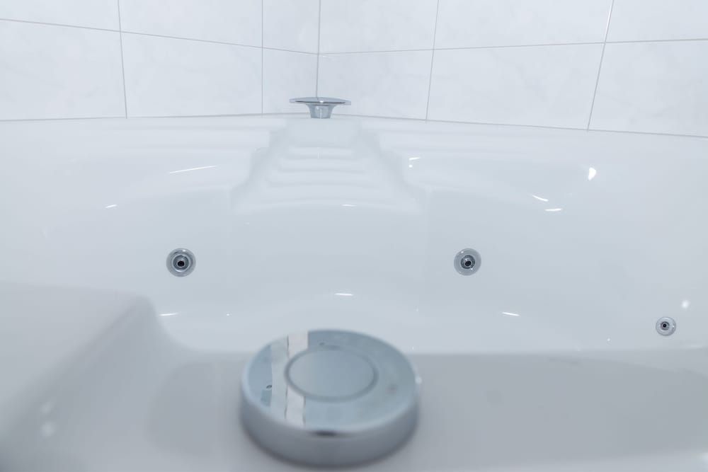 Christiano Apartments Mariahilf Deluxe Apartment, Hot Tub 10