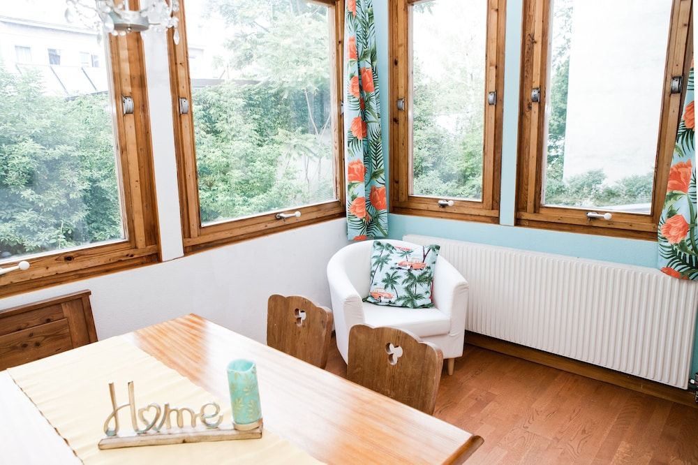 Marthas Veranda Apartment