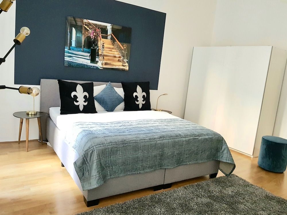 undefined Belle Epoque 8