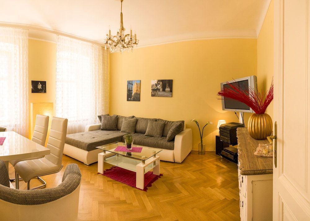 undefined Apartment Annabelle