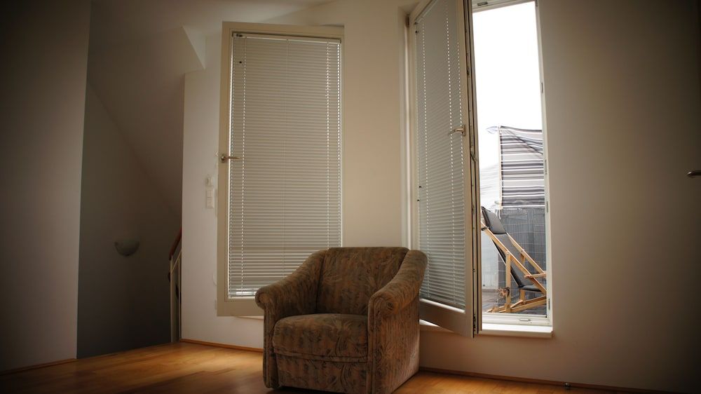 Rooftop Apartment with Views. Deluxe Apartment 15