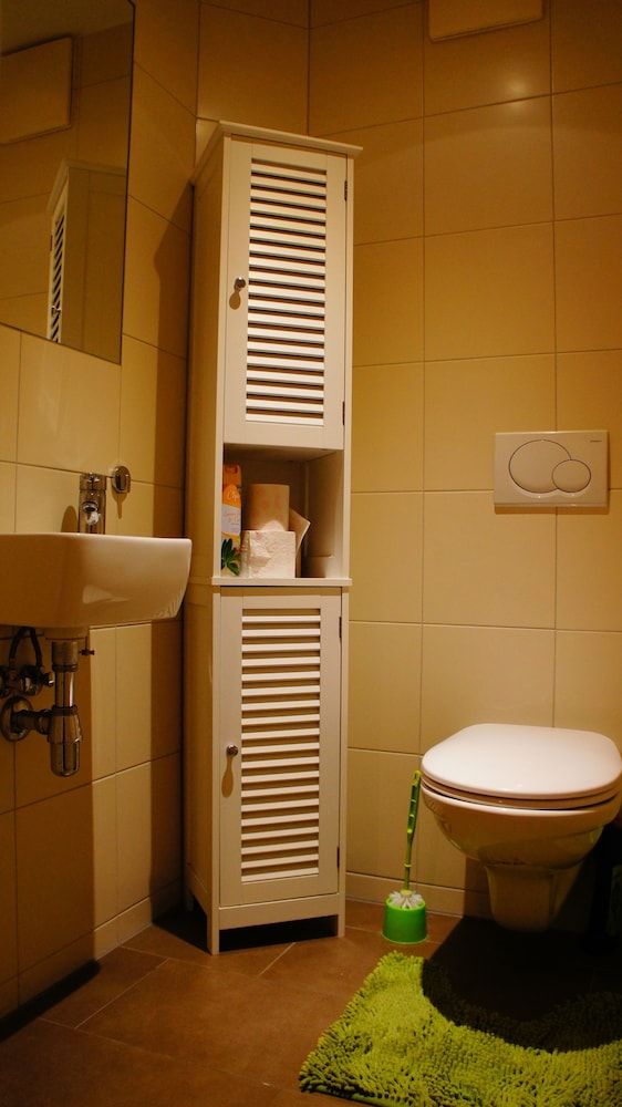 Rooftop Apartment with Views. Deluxe Apartment 8