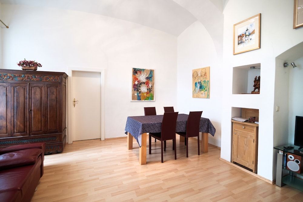 undefined Cozy Central Flat Spittelberg