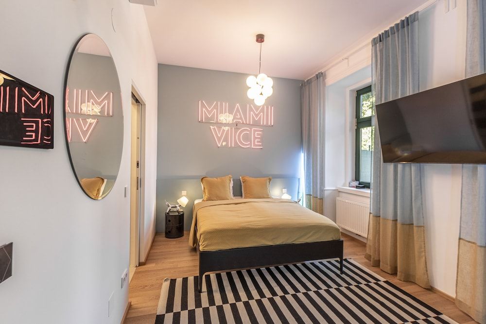 Sissi West Design Double Room (MIAbeach) 3