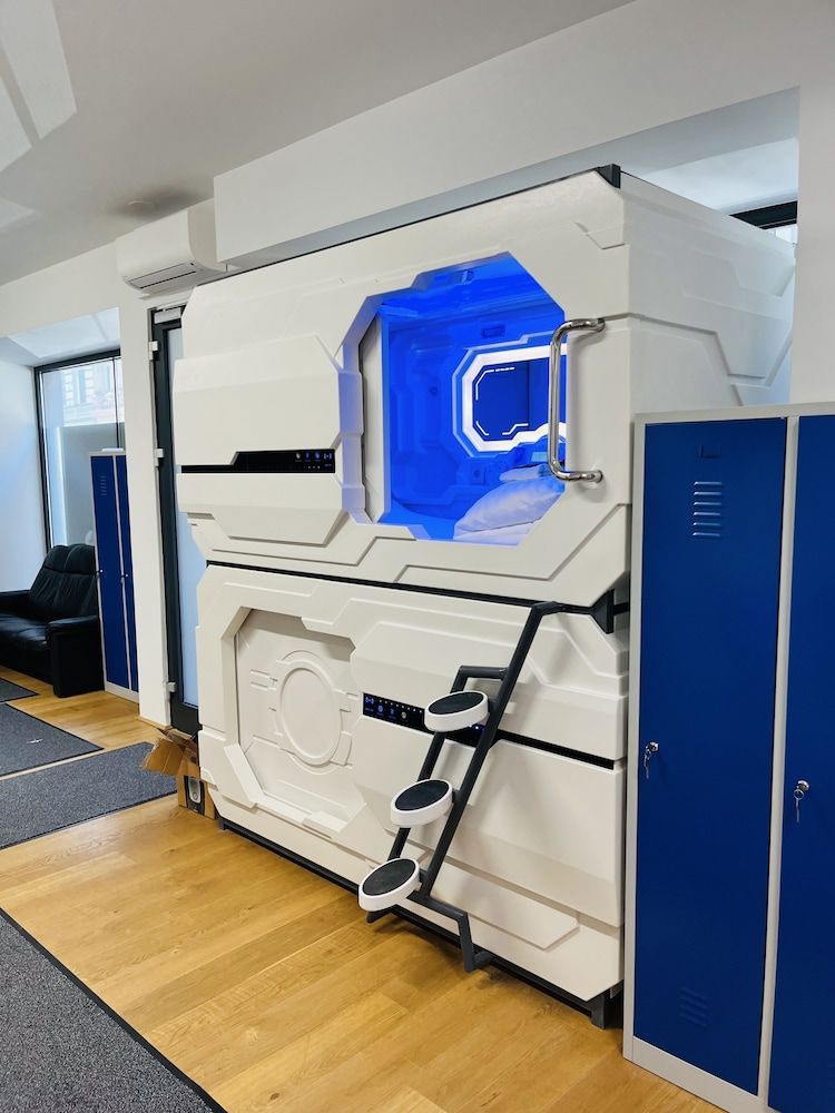 undefined Space Home Apartment - Prater 5