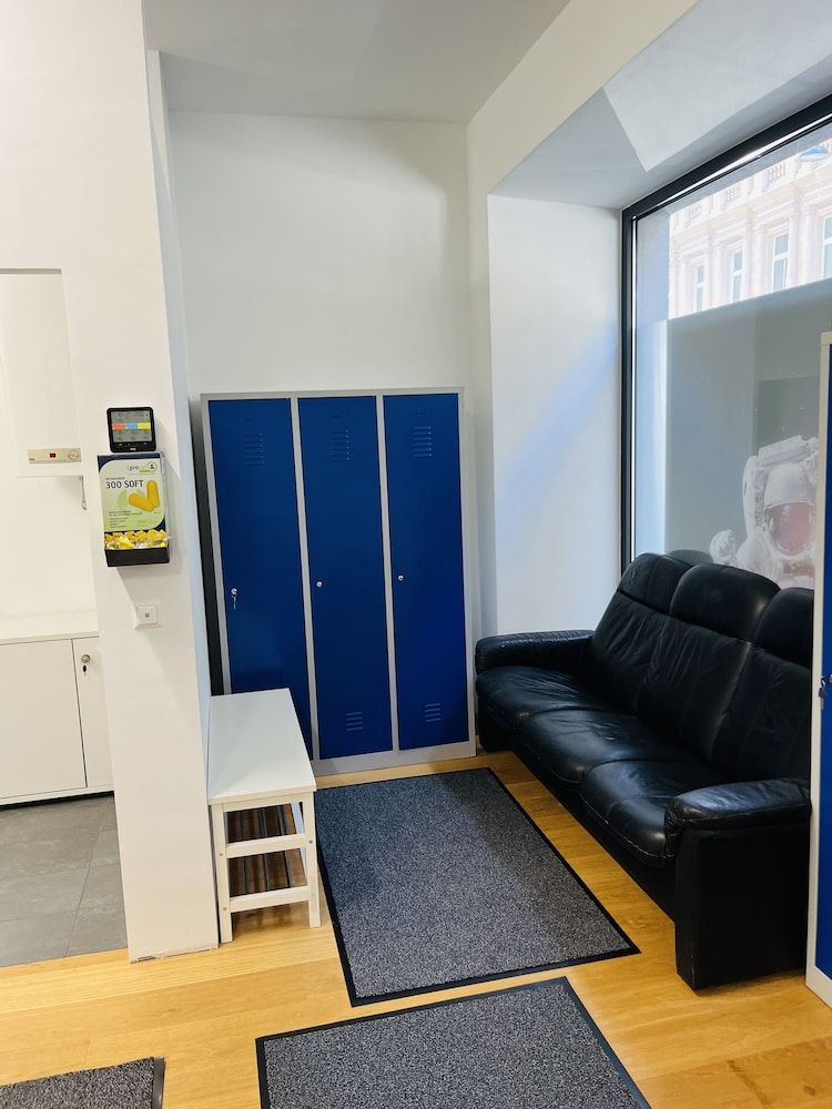 undefined Space Home Apartment - Prater 6