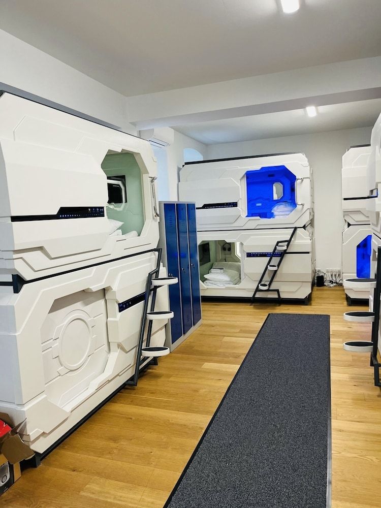 undefined Space Home Apartment - Prater 4