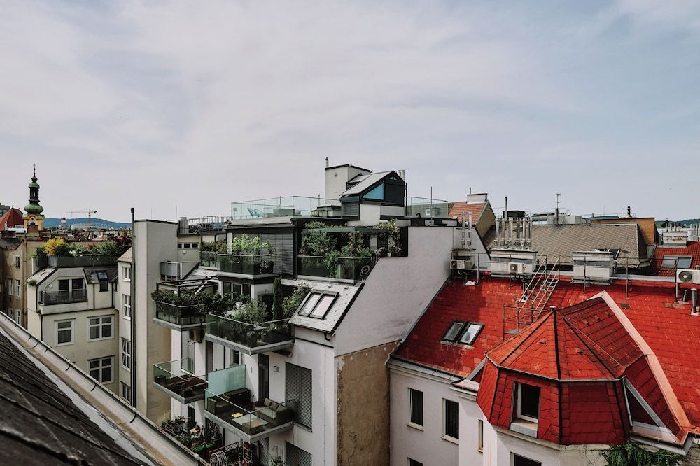 Hotel Deutschmeister Double Room 6