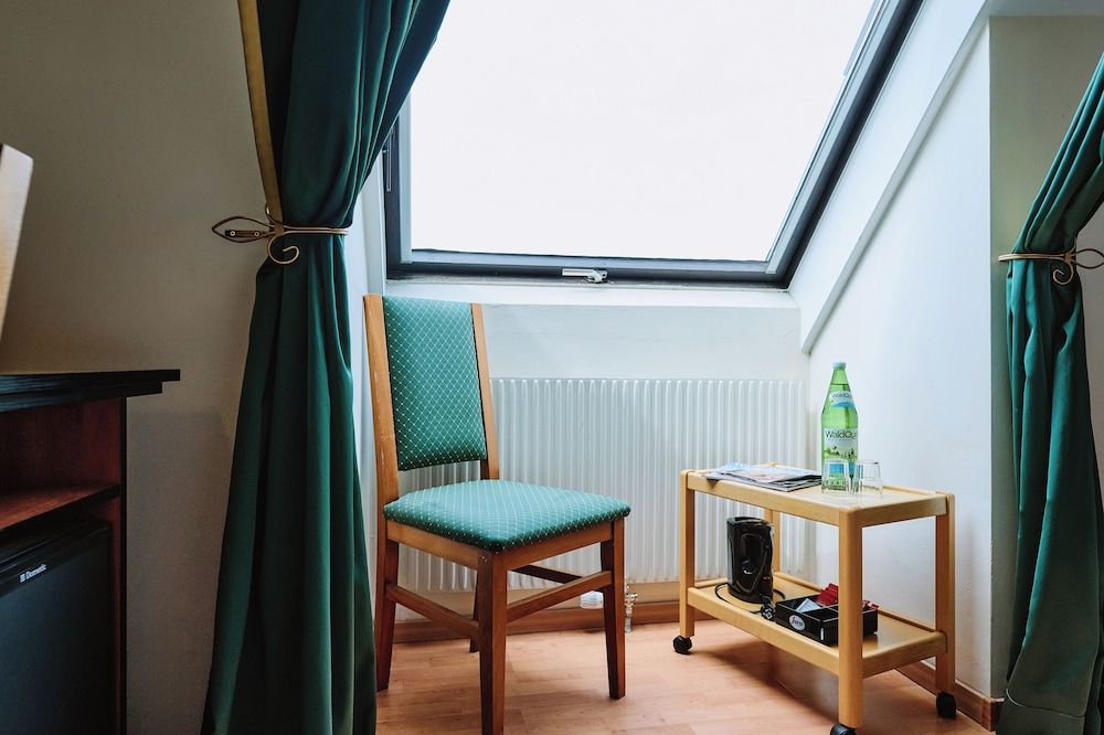 Hotel Deutschmeister Double Room 12