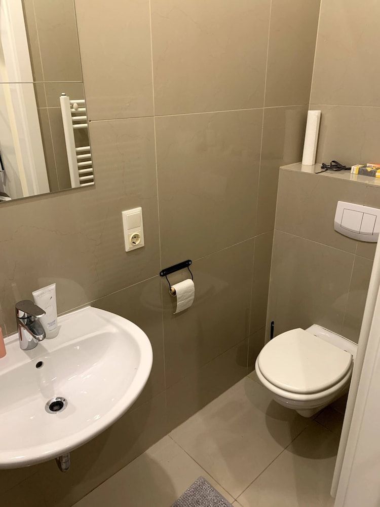 undefined Cozy Designer 1bd Apartment In Heart Of Vienna 6