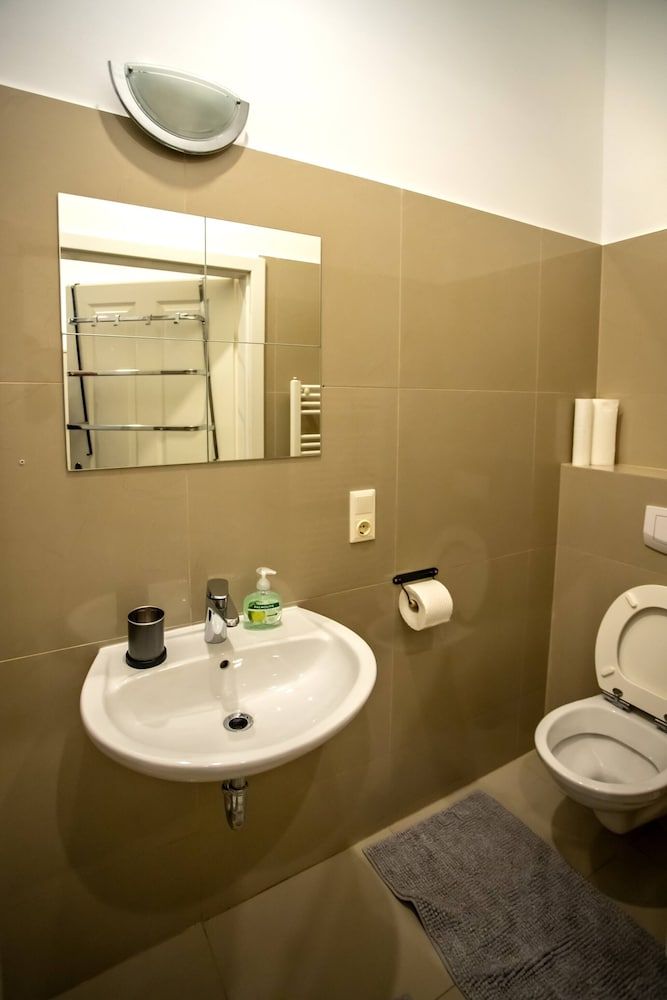 undefined Cozy Designer 1bd Apartment In Heart Of Vienna 8