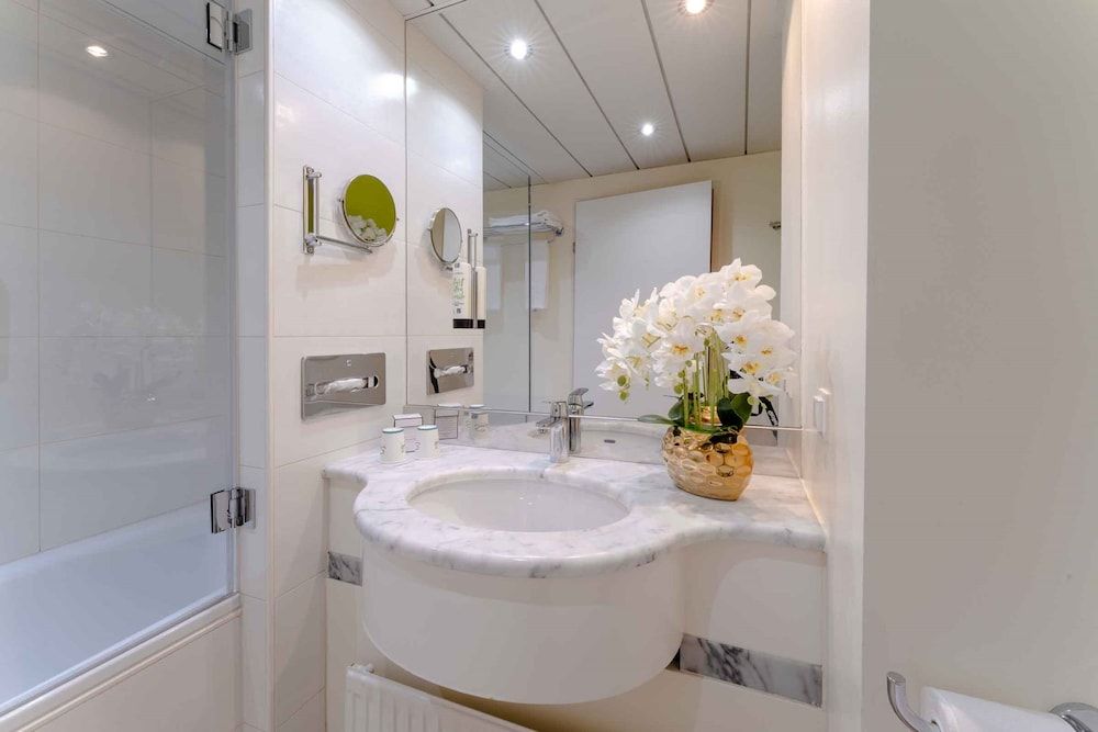 PLAZA Premium Wien Classic Double Room 6