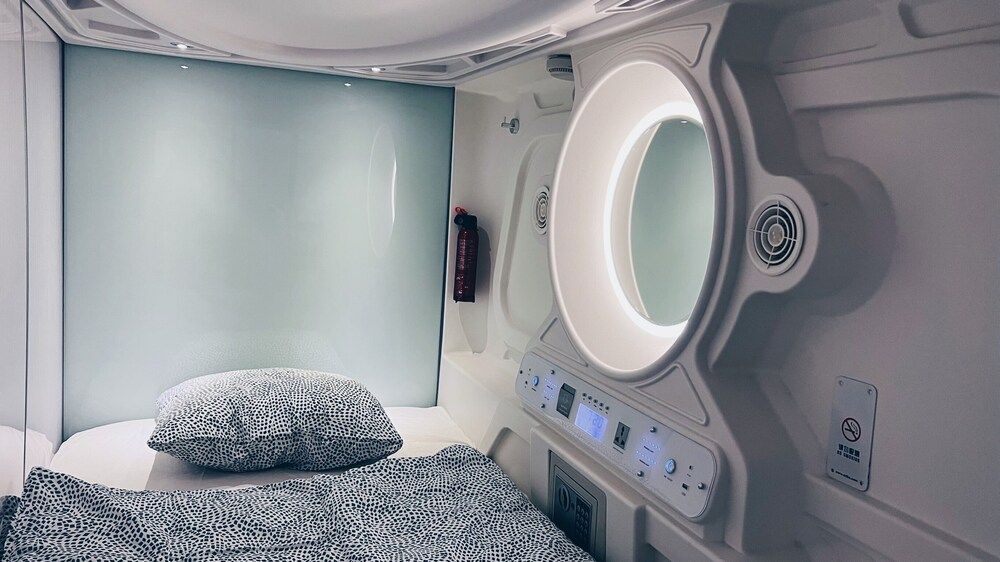 Space One Vienna - Sleeps 7 - Affordable & Central Apartment 14