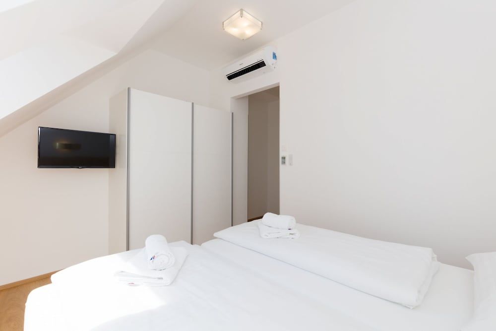 City Center Tabor Luxury Apartments Deluxe Apartment 6