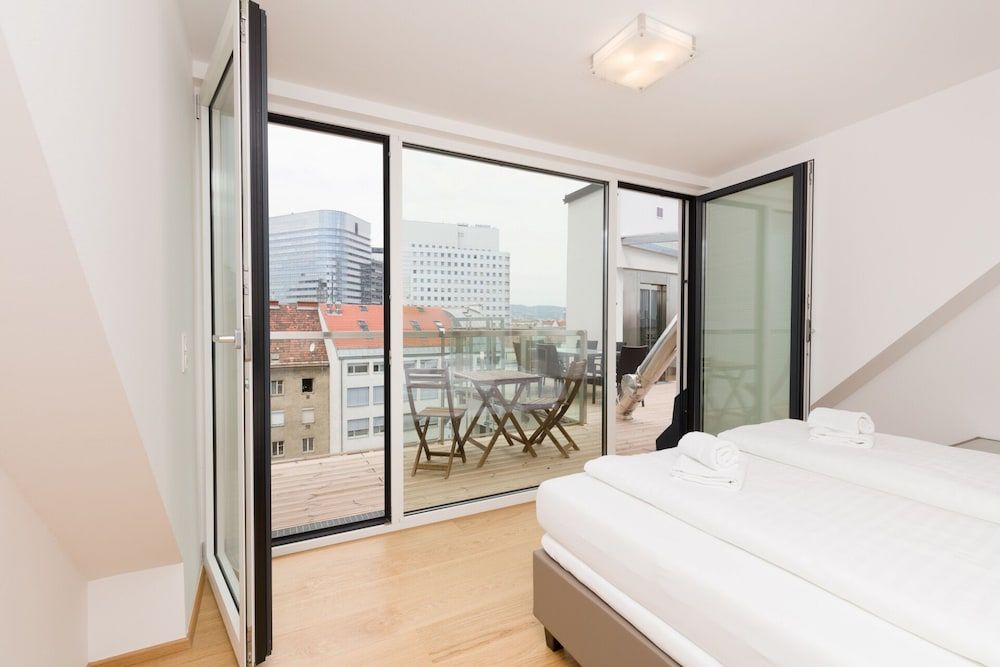 City Center Tabor Luxury Apartments Deluxe Apartment 17