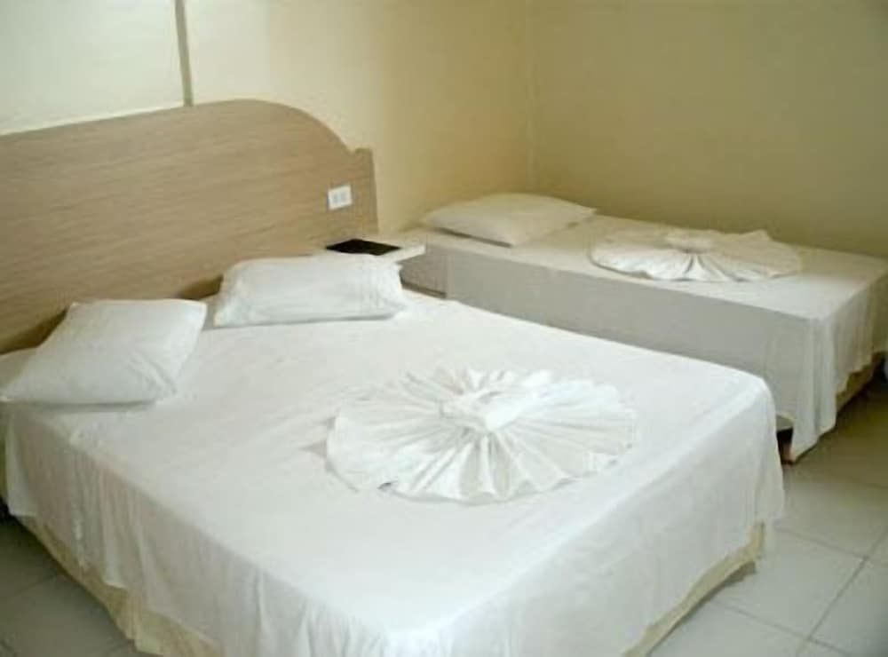 Hotel Praia e Mar Single Room 4