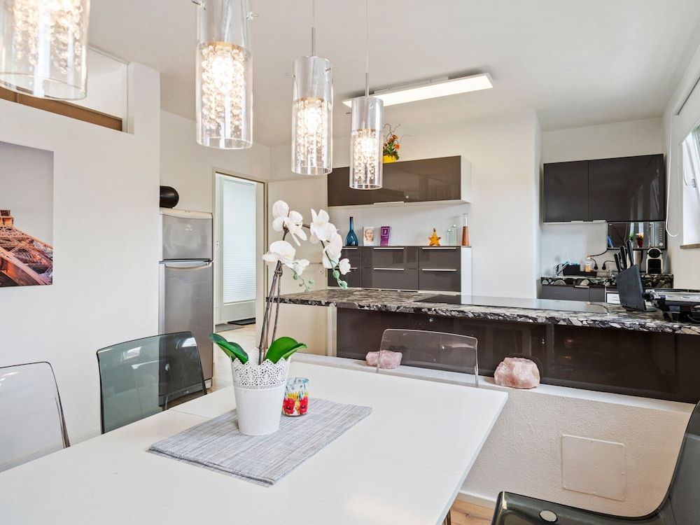 undefined Apartment in Innsbruck Near Ambras Castle 10