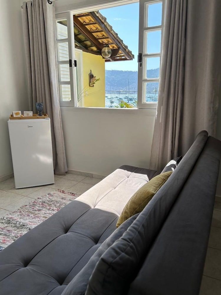 Casa Amarela Deluxe Studio Suite 5