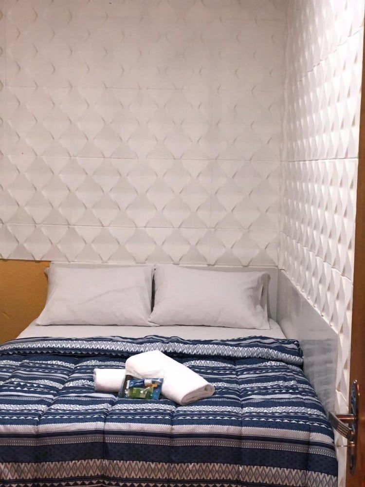 Business Single Room
