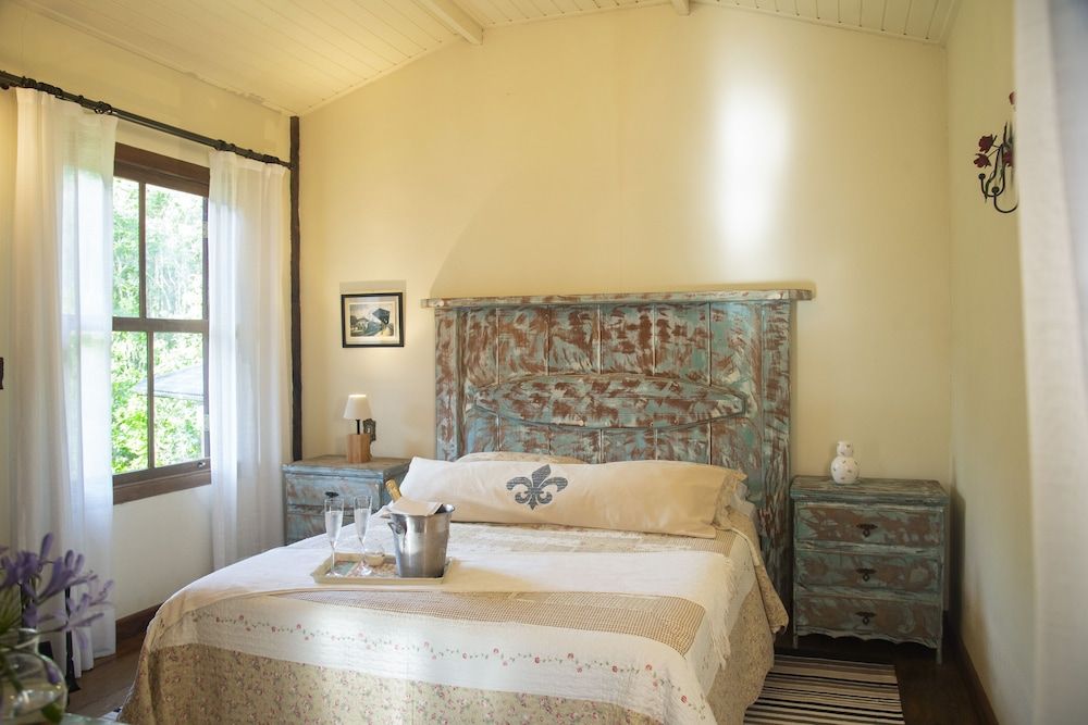 Terra Crua Chale Begonia 4