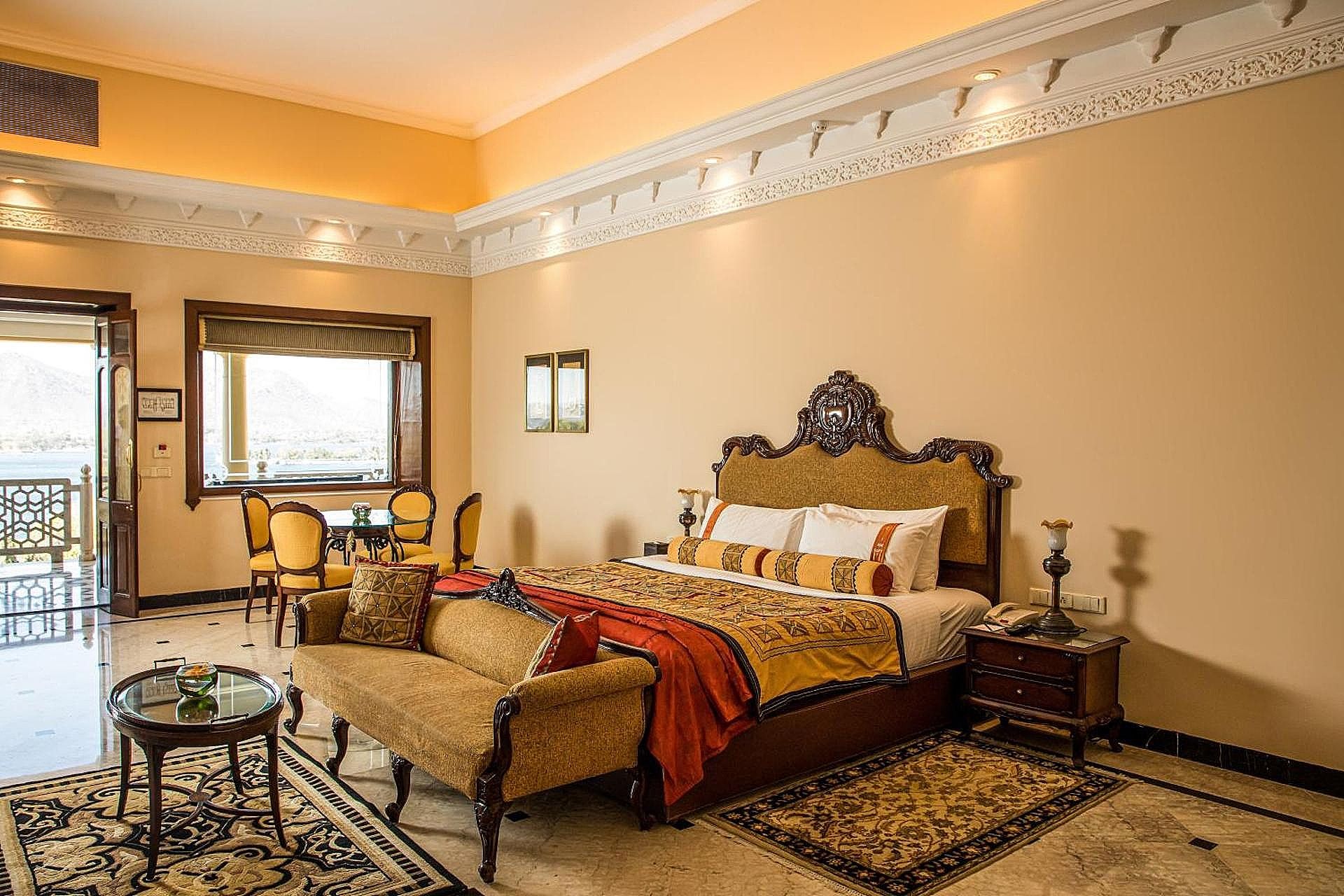The Lalit Laxmi Vilas Palace