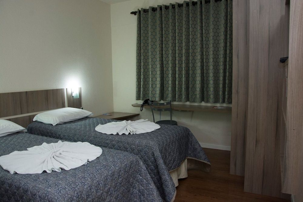 Deluxe Room, 2 Twin Beds