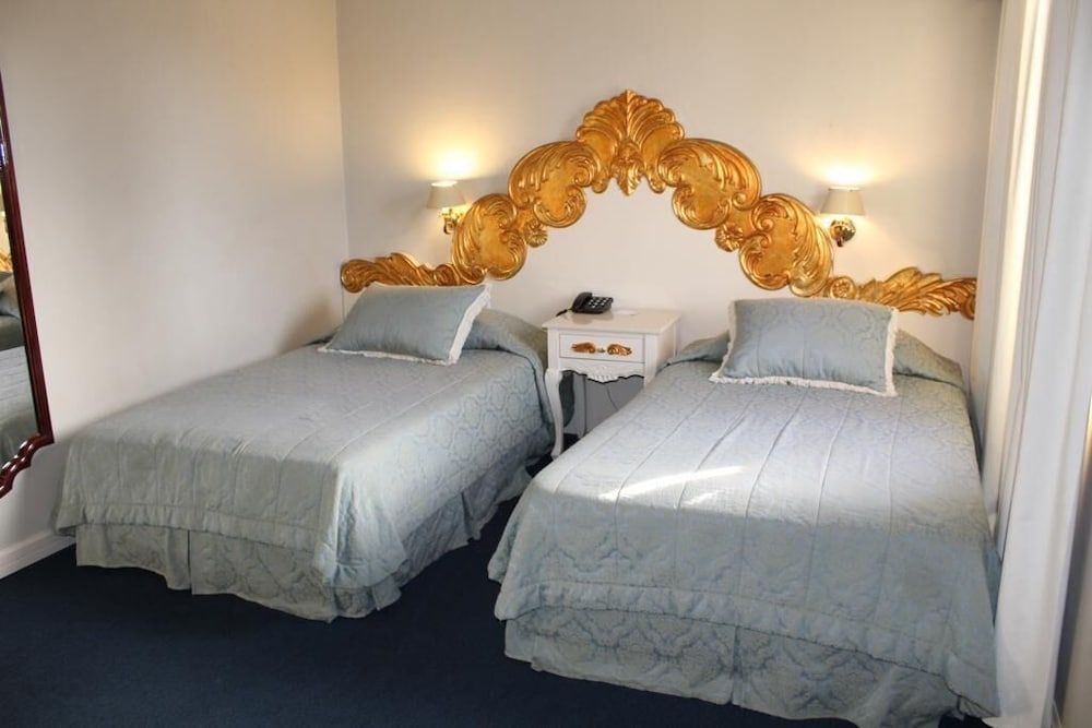 Hotel Bertaso Deluxe Room, 2 Twin Beds 6