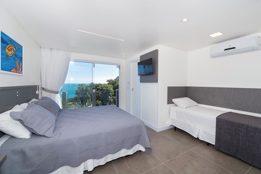 Deluxe Studio Suite